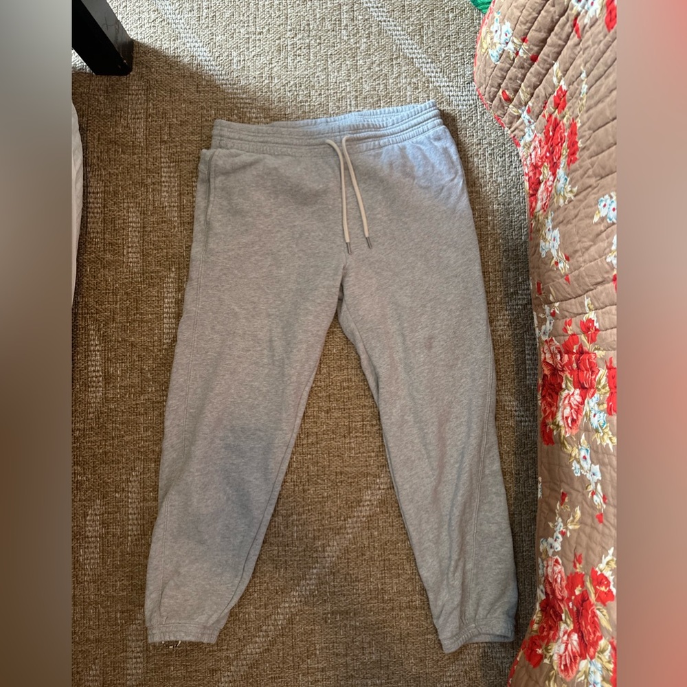 grey joggers
